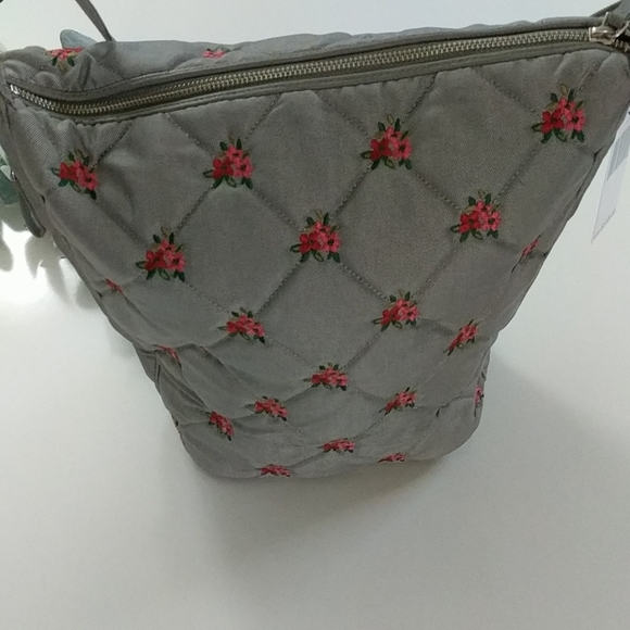 Vera Bradley NWT Carson Denim Gray Floral Hobo Bag - Picture 6 of 6